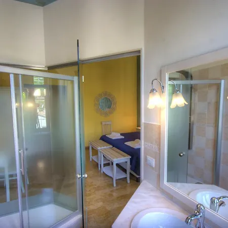 Hotel apartamentowy Raffaello