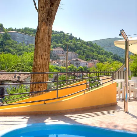 Hotel apartamentowy Raffaello Sassoferrato