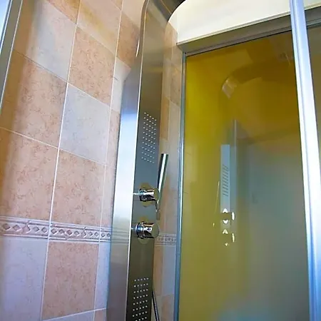 Aparthotel Raffaello 4*
