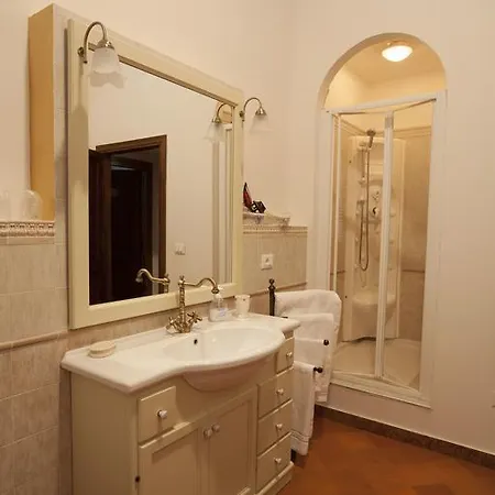 Raffaello Hotel apartamentowy