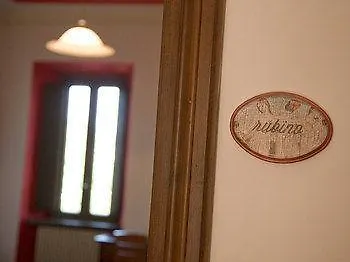Raffaello Dimora Storica Con Piscina Panoramica Nelle Marche Апарт-отель 4*