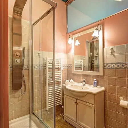 Raffaello Hotel apartamentowy