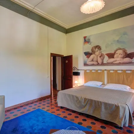 Hotel apartamentowy Raffaello 4*