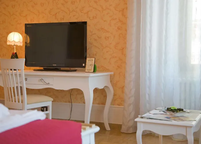 Aparthotel Raffaello 4*
